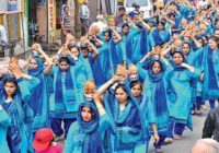 सिंध प्रांत से आया ध्वज लहराया, 101 महिलाएं कलश लेकर निकली