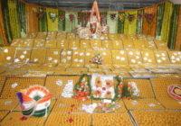 तीन रंगों से सजे बाबा महाकाल, सवा लाख लड्डूओं का महाभोग लगाया