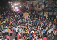 फूल-डोल चल समारोह में झूमने लगे लोग, उमड़ा आस्था का सैलाब