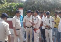 सीमा विवाद में उलझी पुलिस, लाश की हो गई ये स्थिति सीमा विवाद में उलझी पुलिस, लाश की हो गई ये स्थिति