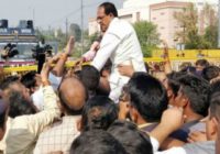 बेगमबाग बना शाहीनबाग: महाकाल के लिए ‘शिव’ का प्रदर्शन, मंदिर जाने के लिए खुलवाएंगे रास्ता बेगमबाग बना शाहीनबाग: महाकाल के लिए ‘शिव’ का प्रदर्शन, मंदिर जाने के लिए खुलवाएंगे रास्ता