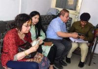 हॉलैंड से महाकाल दर्शन करने आए विदेशी भक्तों से पुजारी ने ले लिए 13 हजार रुपए