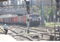 पूरे देश में एक भी यात्री ट्रेन का संचालन नहीं पूरे देश में एक भी यात्री ट्रेन का संचालन नहीं