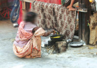 न मकान मालिक दे रहे ध्यान और न ही ठेकेदारों को इनकी चिंता