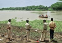 शिप्रा में कूदा युवक दूसरे दिन भी नहीं मिला, एक किमी तक सर्चिंग