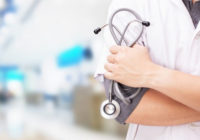 उज्जैन:CMHO ने ली डॉक्टर्स की बैठक, नोडल अधिकारी बोले भोपाल से निर्देश थे इसलिए दे दिया मेडिकल स्टोर का नम्बर