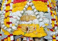 बुधवार रात 11 बजे से प्रारंभ हुई चार प्रहर की महापूजा, भगवान महाकाल ने धारण किया भव्य पुष्प सेहरा: महाकाल को अर्पित हुए 108 किलो सप्तधान्य और सवा लाख बिल्वपत्र, साल में एक बार दोपहर 12 बजे होगी भस्म आरती