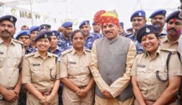मुख्यमंत्री डॉ मोहन यादव ने पुलिस कर्मियों के लिए बड़ी घोषणाएं: नए वाहन, आधुनिक थाने और 8500 से अधिक भर्तियां जल्द, कहा – पुलिस बल को मिलेगी अत्याधुनिक सुविधाएं