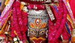 भस्म आरती: पंचामृत अभिषेक और रजत मुकुट से हुआ बाबा महाकाल का अलौकिक श्रृंगार, भस्म अर्पण के बाद भक्तों ने किए साक्षात दर्शन