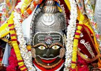 भस्म आरती: भस्म अर्पण के साथ रजत मुकुट और मुण्डमाला से हुआ बाबा महाकाल का दिव्य श्रृंगार, भक्तों ने लिया आशीर्वाद!
