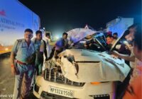 सांवरिया सेठ दर्शन के लिए निकले थे… रास्ते में मौत बनकर टकराया कंटेनर: उज्जैन के 4 युवकों की दर्दनाक मौत, 3 गंभीर घायल!