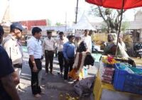 महाकाल मंदिर में श्रद्धालुओं की सुविधा पर फोकस: एडीएम ने नंगे पैर किया निरीक्षण, दिए सख्त निर्देश!