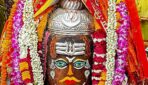 भस्म आरती: प्रातः 4 बजे वीरभद्र जी की स्वीकृति के बाद खुले महाकाल मंदिर के पट, भक्तों को मिले साकार स्वरूप के दर्शन!