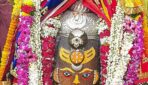 भस्म आरती:  रजत मुकुट और मुण्ड माला से सजे भगवान, भक्तों को मिला निराकार से साकार रूप में बाबा महाकाल के दर्शन का सौभाग्य!