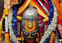 भस्म आरती: रविवार सुबह बाबा महाकाल को चढ़ी भस्म, हुआ पंचामृत और सुगंधित पुष्पों से अभिषेक!