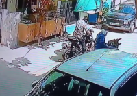 उज्जैन: दिनदहाड़े इंजीनियर के घर से बाइक चोरी, CCTV में कैद हुए बेखौफ बदमाश; पहले भी कर चुके हैं चोरी!