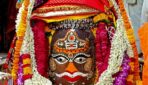 महाकाल मंदिर में रविवार को भस्म आरती के साथ हुआ बाबा महाकाल का दिव्य श्रृंगार, श्रद्धालुओं ने किए दर्शन!
