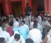 उज्जैन से चौंकाने वाली घटना: मंदिर के पुजारी और उनके परिवार का हुआ सामाजिक बहिष्कार, बच्चों को स्कूल से निकाला गया; बाल काटने और मजदूरी पर भी लगी रोक!