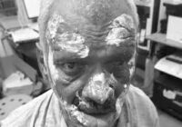 बड़नगर: प्याज के दाम को लेकर पिता-पुत्र में विवाद, बेटे ने पेट्रोल डालकर लगाई आग – मां और पोती ने बचाई जान