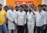 उज्जैन-जावरा ग्रीनफील्ड हाईवे पर किसानों का विरोध तेज: भोपाल में बीजेपी दफ्तर तक पहुंचे ग्रामीण, “किसान एकता जिंदाबाद”, “एमपीआरडीसी मुर्दाबाद” के लगाए नारे!