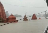 उज्जैन में शिप्रा नदी फिर उफान पर, छोटा ब्रिज डूबा; भारी बारिश से शनिवार को सभी स्कूल बंद