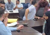 लोकायुक्त कार्रवाई में फंसे डिप्टी कलेक्टर सिराज मंसूरी की मुसीबतें बढ़ीं, पत्नी बोली– गोली मारने की धमकी देता है; जनसुनवाई में पत्नी ने वीडियो-रिकॉर्डिंग सौंपे, कहा– भ्रष्टाचार और अवैध संबंधों में डूबे हैं पति!