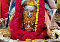 महाकालेश्वर मंदिर में हुआ पंचामृत अभिषेक और दिव्य श्रृंगार, शेषनाग मुकुट और मुण्ड माला से सजे भगवान महाकाल