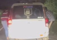 उज्जैन में सड़क पर खतरनाक स्टंट: पुलिस स्कॉर्पियो में युवक लटके, वीडियो वायरल; जांच शुरू!