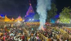 होलिका दहन से पहले रंगों में डूबा उज्जैन, मंदिरों में शुरू हुआ फाग महोत्सव; बाहर से भी पहुंचे श्रद्धालु होलिका दहन से पहले रंगों में डूबा उज्जैन, मंदिरों में शुरू हुआ फाग महोत्सव; बाहर से भी पहुंचे श्रद्धालु