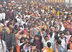 महाशिवरात्रि पर उज्जैन उमड़ा आस्था का सैलाब: अब तक 2.20 लाख श्रद्धालु पहुंचे, आज 10 लाख का अनुमान