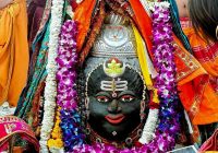 महाकाल दरबार में तड़के हुई भस्म आरती: पंचामृत अभिषेक के बाद बाबा का हुआ दिव्य श्रृंगार, रजत शेषनाग मुकुट और मुण्ड माला में सजे बाबा!