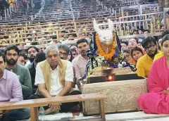 भस्म आरती में शामिल हुए पूर्व उपराष्ट्रपति जगदीप धनखड़, नंदी हाल में बैठकर किया महाकाल का जाप