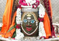 महाशिवरात्रि पर महाकाल में आस्था का सैलाब: 2 दिन में 8 लाख से ज्यादा श्रद्धालु पहुंचे, शीघ्र दर्शन से 62.50 लाख की आय; 1.95 करोड़ के 410.6 क्विंटल लड्डू प्रसाद की बिक्री महाशिवरात्रि पर महाकाल में आस्था का सैलाब: 2 दिन में 8 लाख से ज्यादा श्रद्धालु पहुंचे, शीघ्र दर्शन से 62.50 लाख की आय; 1.95 करोड़ के 410.6 क्विंटल लड्डू प्रसाद की बिक्री