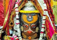 स्वस्ति वाचन के बाद खुले चांदी के पट, महाकाल का हुआ पंचामृत अभिषेक; भांग-चंदन और गुलाब माला से हुआ दिव्य श्रृंगार!