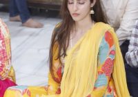 महाकाल की शरण में अभिनेत्री सिमरत कौर: उज्जैन पहुंचकर किए बाबा महाकाल के दर्शन, मंदिर समिति ने प्रसाद व स्मृति चिन्ह देकर किया सम्मान महाकाल की शरण में अभिनेत्री सिमरत कौर: उज्जैन पहुंचकर किए बाबा महाकाल के दर्शन, मंदिर समिति ने प्रसाद व स्मृति चिन्ह देकर किया सम्मान