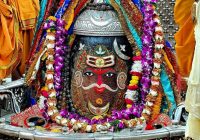 वीरभद्र के कान में स्वस्ति वाचन के साथ शुरू हुई भस्म आरती: पंचामृत अभिषेक और भस्म अर्पण से साकार हुए महाकाल, बड़ी संख्या में पहुंचे श्रद्धालु!