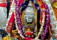 अलसुबह भस्म आरती में सजे बाबा महाकाल, मंदिर में गूंजा ‘जय श्री महाकाल’ अलसुबह भस्म आरती में सजे बाबा महाकाल, मंदिर में गूंजा ‘जय श्री महाकाल’