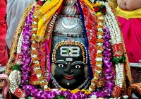 महाकाल मंदिर में तड़के भस्म आरती: पंचामृत अभिषेक के बाद हुआ दिव्य श्रृंगार, गूंजी ‘जय श्री महाकाल’