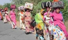 पंचकोशी यात्रा 12 अप्रैल से: 2 दिन पहले ही उज्जैन पहुंचने लगे श्रद्धालु, हर साल 2-3 लाख की भागीदारी पंचकोशी यात्रा 12 अप्रैल से: 2 दिन पहले ही उज्जैन पहुंचने लगे श्रद्धालु, हर साल 2-3 लाख की भागीदारी