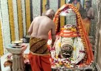 महाकाल मंदिर में भस्म आरती के नाम पर फिर ठगी, गुजरात की दो महिलाओं से 42 हजार रुपए वसूले; पुलिस ने शुरू की जांच