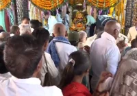 शनिचरी अमावस्या पर उज्जैन के शनि मंदिर में उमड़ा आस्था का सैलाब, 24 घंटे में 1000 लीटर से ज्यादा तेल चढ़ा; घाटों से हटाए गए कपड़े और जूते-चप्पल
