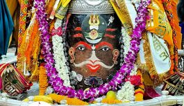 महाकाल मंदिर में तड़के भस्म आरती: स्वस्ति वाचन के बाद खुले पट, आभूषणों से हुआ दिव्य श्रृंगार