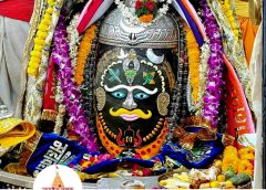 महाकाल मंदिर में अलसुबह गूंजा ‘जय श्री महाकाल’: वीरभद्र के कान में स्वस्तिवाचन के बाद खुले पट, भस्म आरती में दिव्य रूप में हुए बाबा के दर्शन
