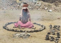 सिंहस्थ से पहले उज्जैन में दिखने लगा कुंभ जैसा आध्यात्मिक वातावरण, पंच धूनी तप में लीन हुए टाटम्बरी सरकार; धधकते कंडों के बीच कर रहे तप