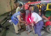 उज्जैन में 4 हत्याओं के बाद रात में बढ़ी पुलिस की निगरानी, 14 जगहों पर सघन चेकिंग उज्जैन में 4 हत्याओं के बाद रात में बढ़ी पुलिस की निगरानी, 14 जगहों पर सघन चेकिंग